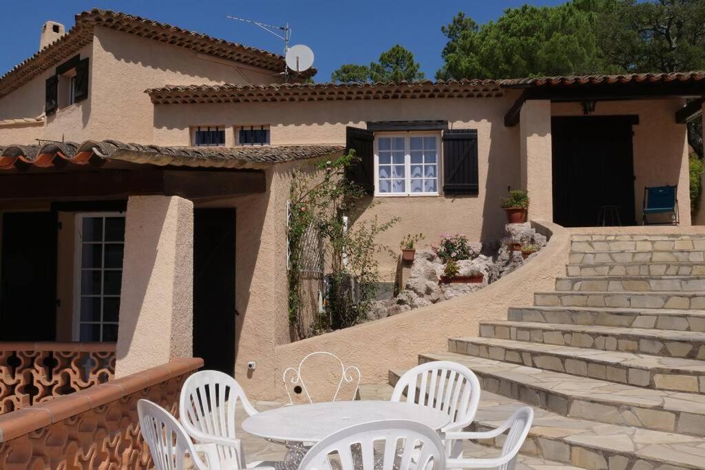 Propriete Pour Vous Seul, Vos Amis Et Famille Vila Le Muy Exterior foto